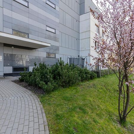 Glamorous Wilanow Apartment By Renters Варшава Екстериор снимка